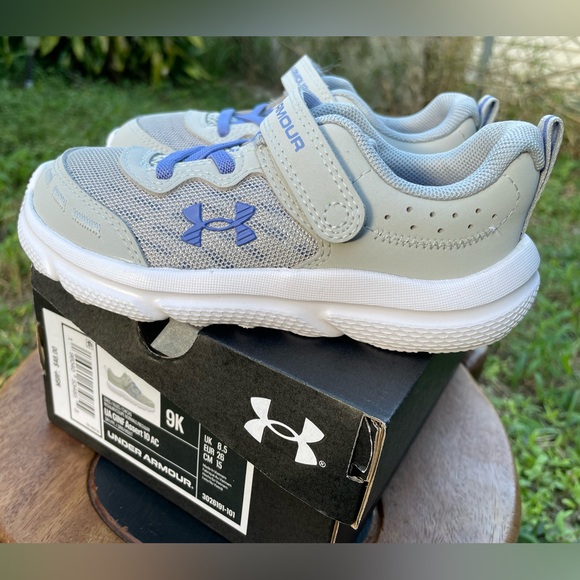 Under Armour toddler girl sneakers grey - blue/violet -  size 9 NEW IN BOX - Picture 7 of 9